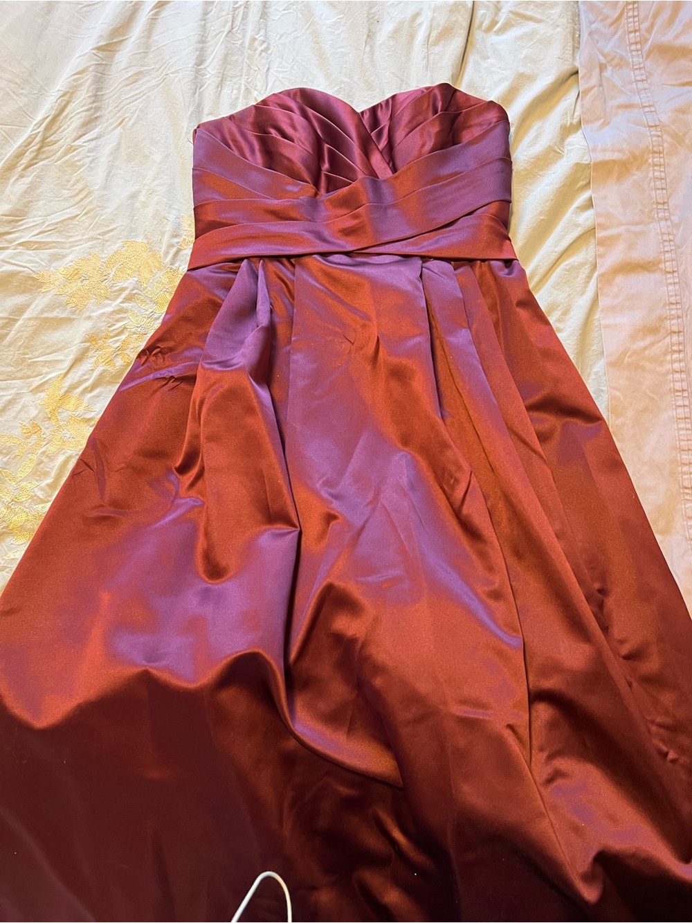 David’s Bridal Strapless Bridesmaid Dress in Burgundy with pockets!